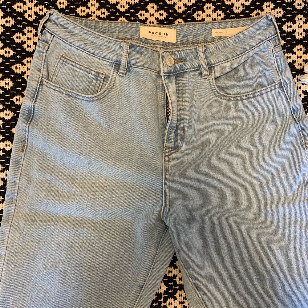 PacSun Mom Jeans